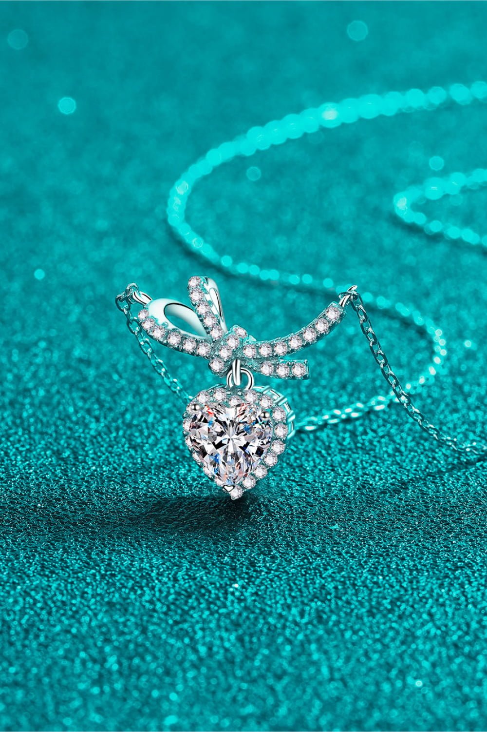 1 Carat Moissanite Heart Pendant Necklace - Admiresty