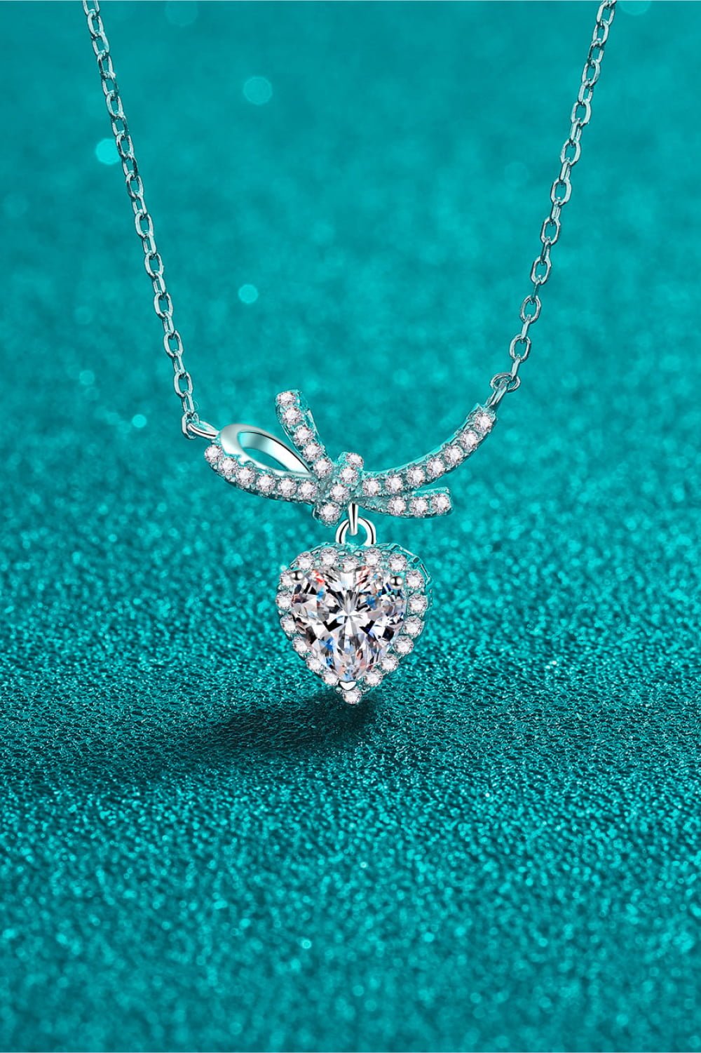 1 Carat Moissanite Heart Pendant Necklace - Admiresty