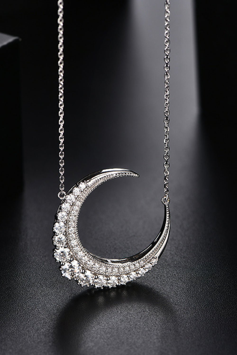 1.8 Carat Moissanite Crescent Moon Shape Pendant Necklace - Admiresty