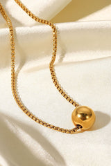 18K Gold - Plated Round Shape Pendant Necklace - Admiresty