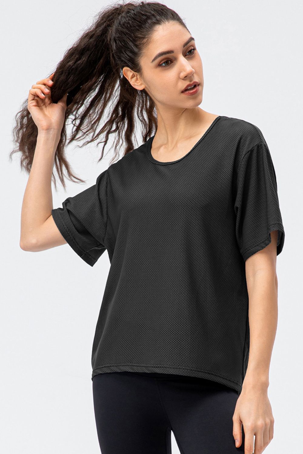 Round Neck Short Sleeve Active T-Shirt