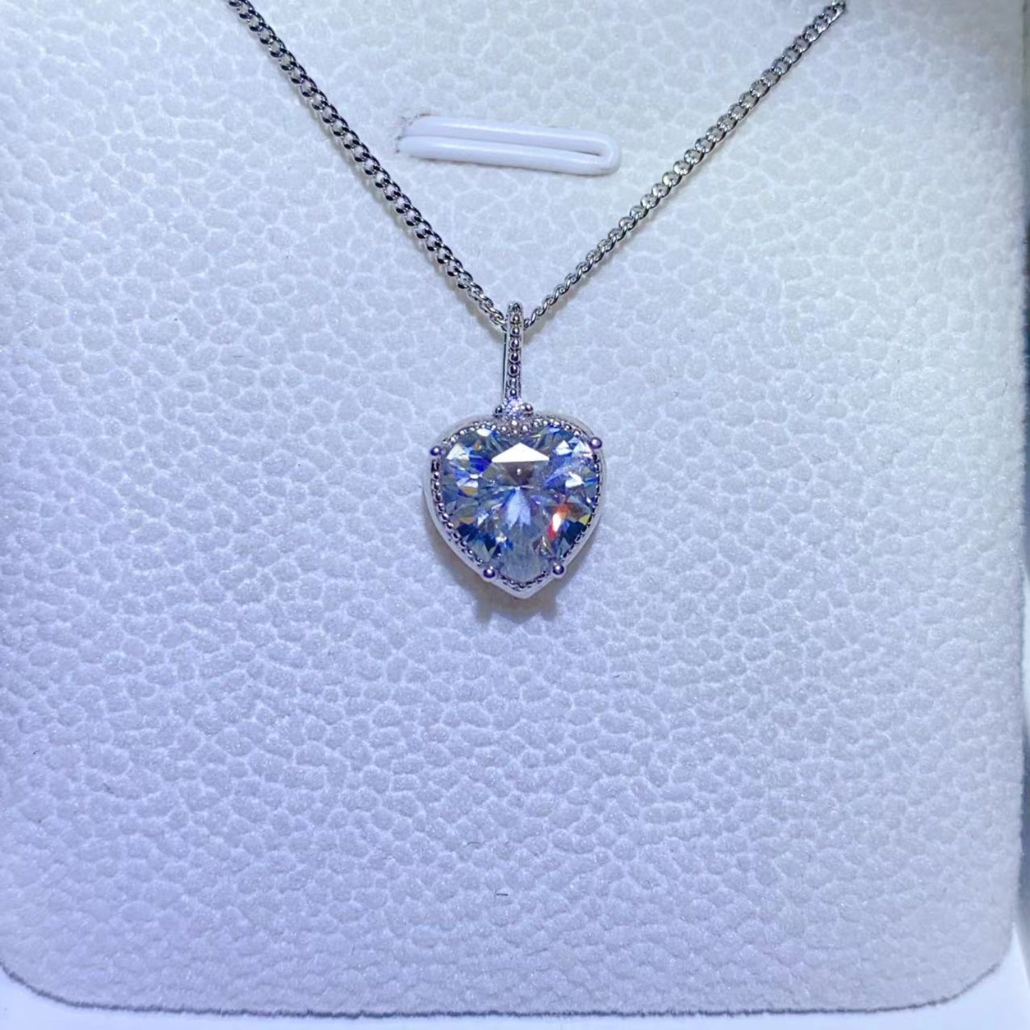 2 Carat Moissanite 925 Sterling Silver Necklace - Admiresty