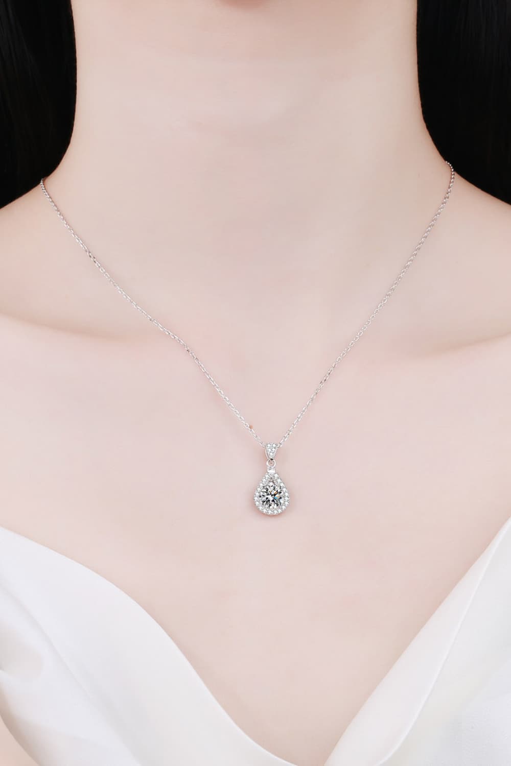 2 Carat Moissanite Teardrop Pendant 925 Sterling Silver Necklace - Admiresty