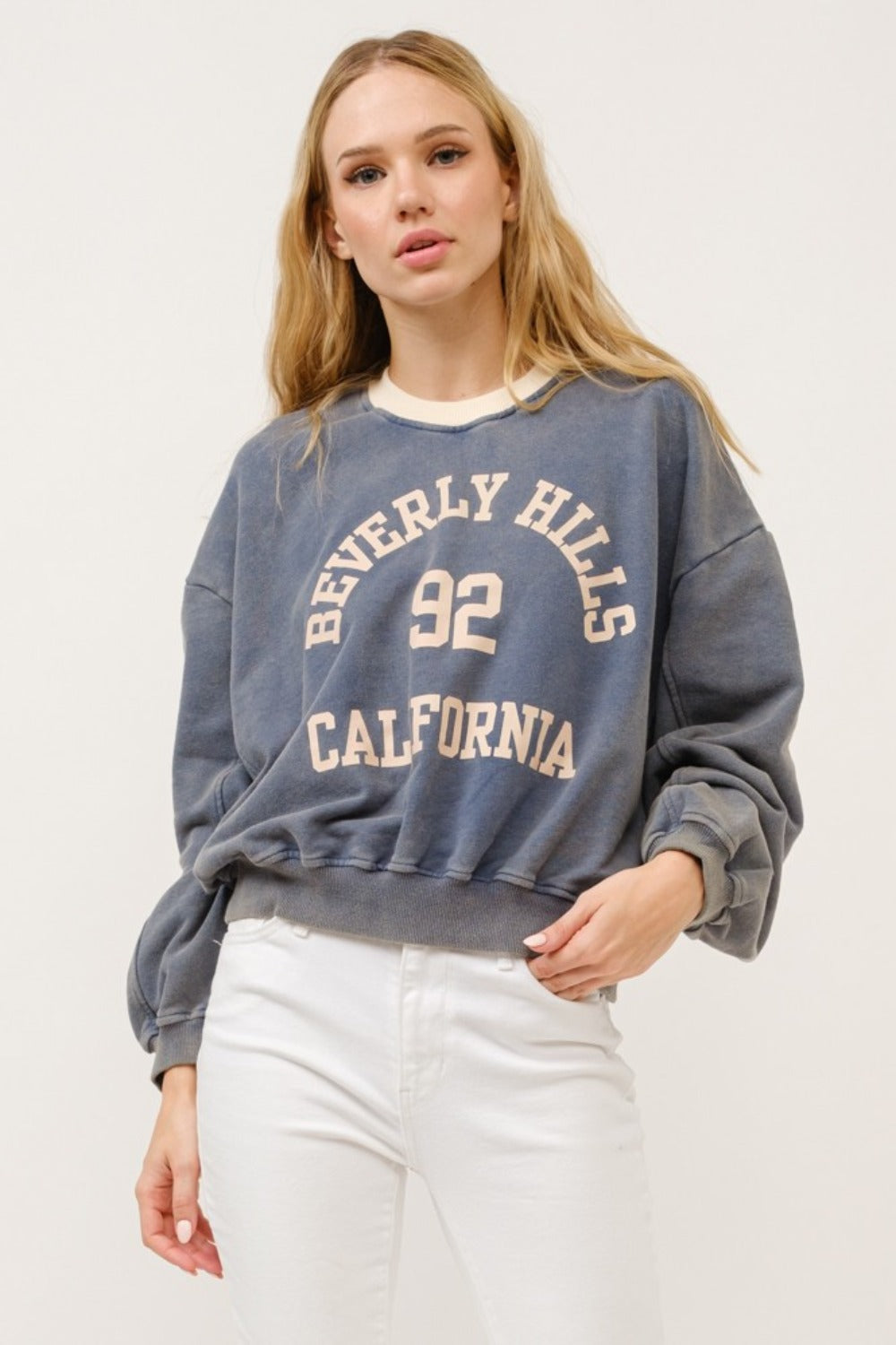 And The Why BEVERLY HILLS 92 CALIFORNIA Contrast Crop Sweatshirt