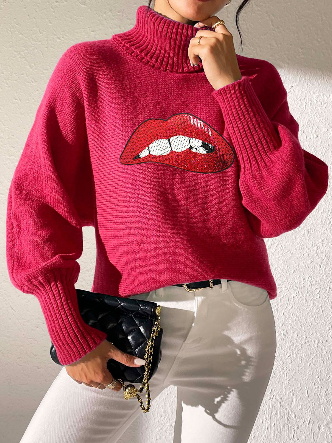 Lip Turtleneck Long Sleeve Sweater