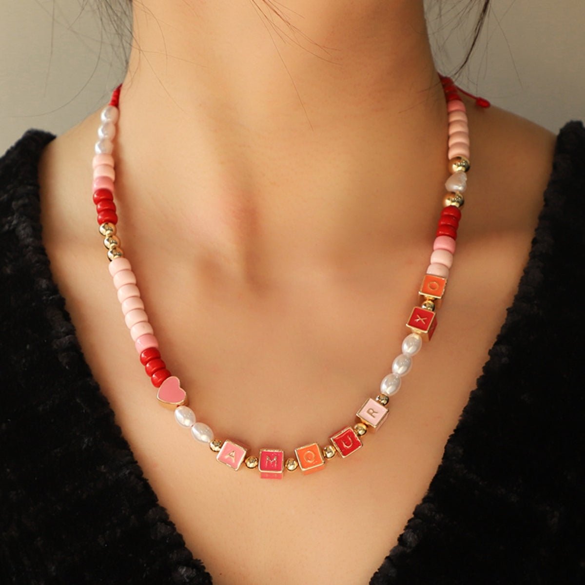 Acrylic Geometric Bead Necklace - Admiresty