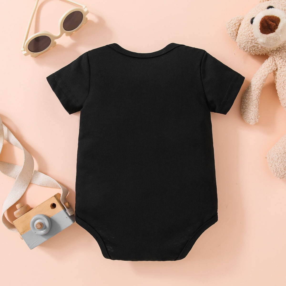 Baby Bear Graphic Short Sleeve Bodysuit - Admiresty