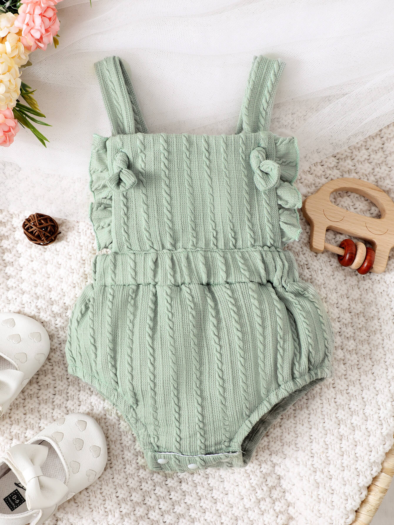 Baby Girl Textured Ruffled Bodysuit - Admiresty