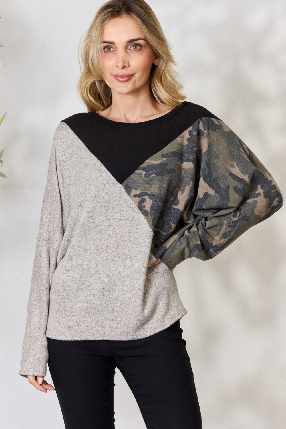 BiBi Brushed Hacci Color Block Long Sleeve Top - Admiresty