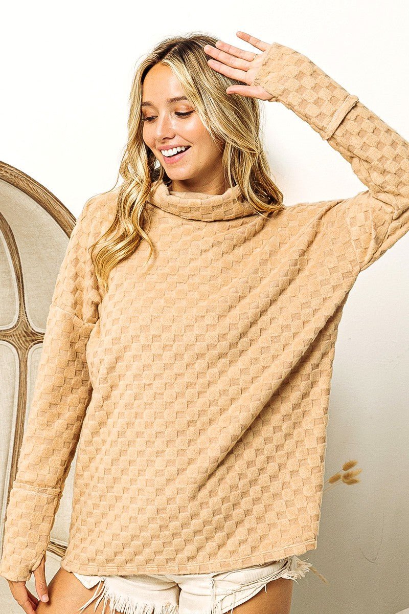 BiBi Checkered Round Neck Thumbhole Long Sleeve Top - Admiresty