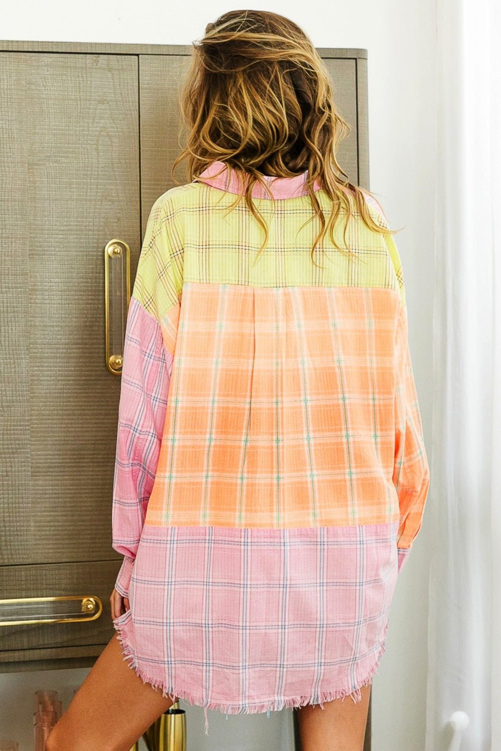 BiBi Plaid Color Block Raw Hem Shirt - Admiresty