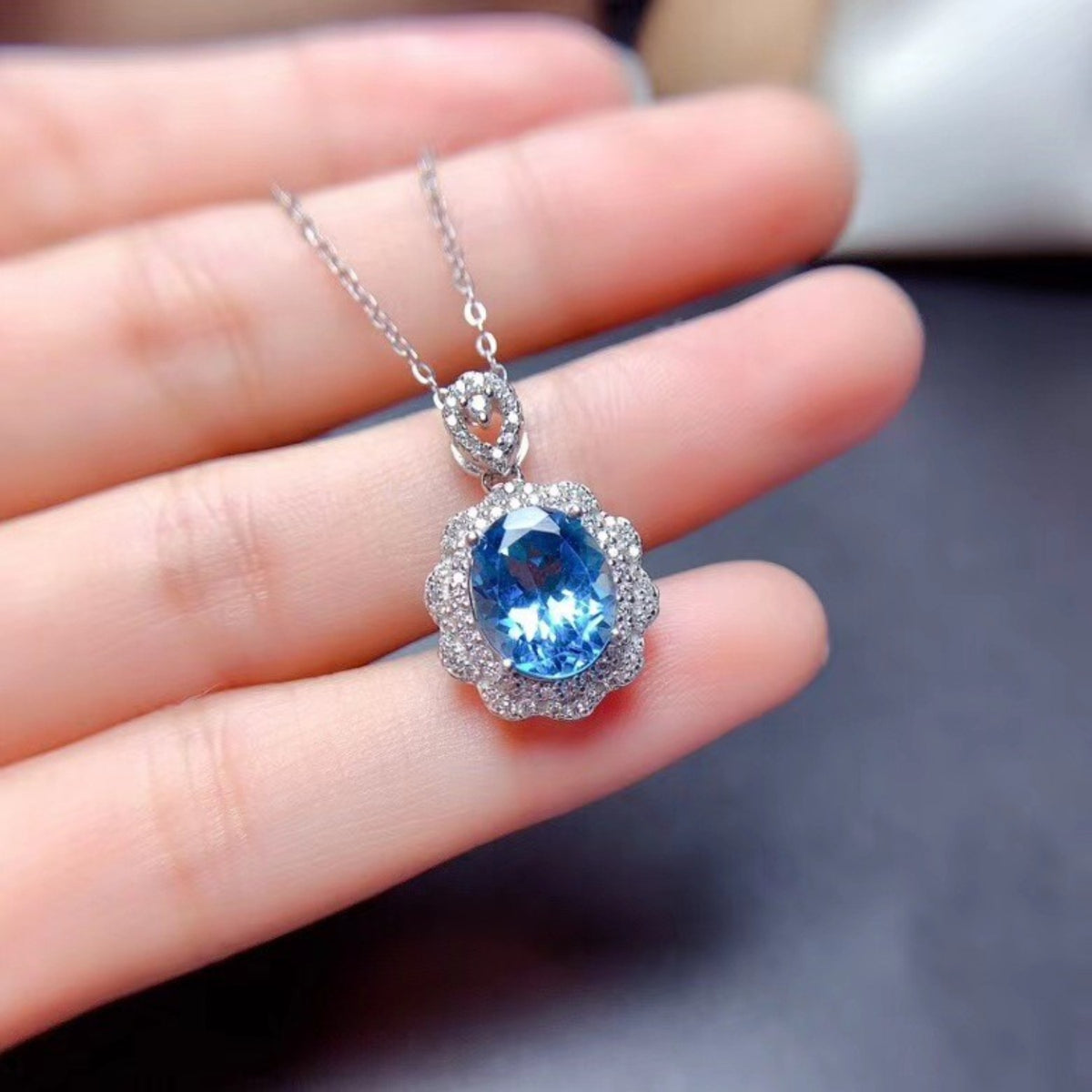 Platinum-Plated Zircon Pendant Necklace