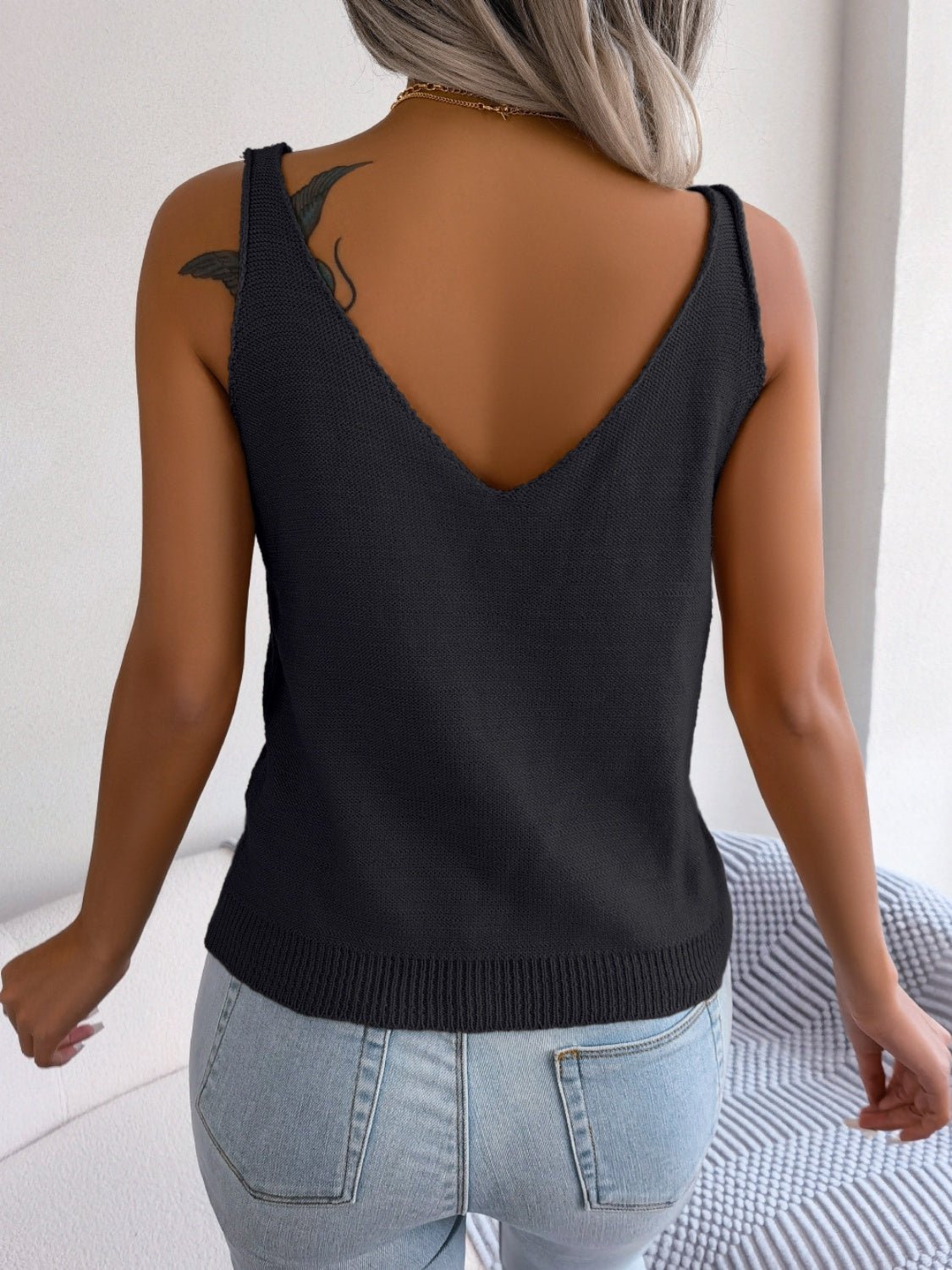 Cable - Knit Scoop Neck Knit Vest - Admiresty