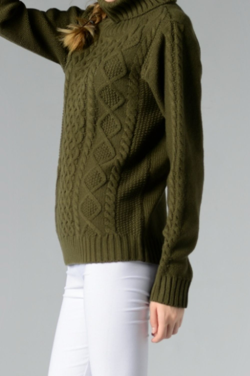 Cable - Knit Turtleneck Long Sleeve Sweater - Admiresty