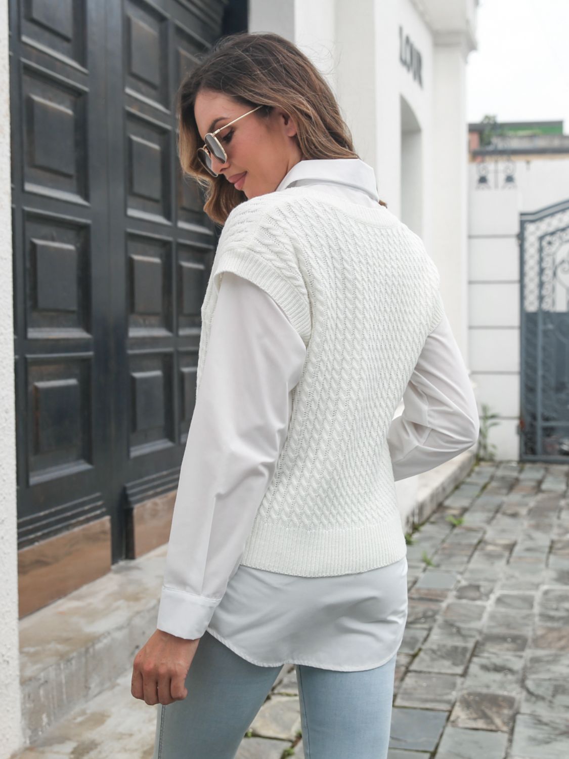 Cable - knit V - Neck Sweater Vest - Admiresty