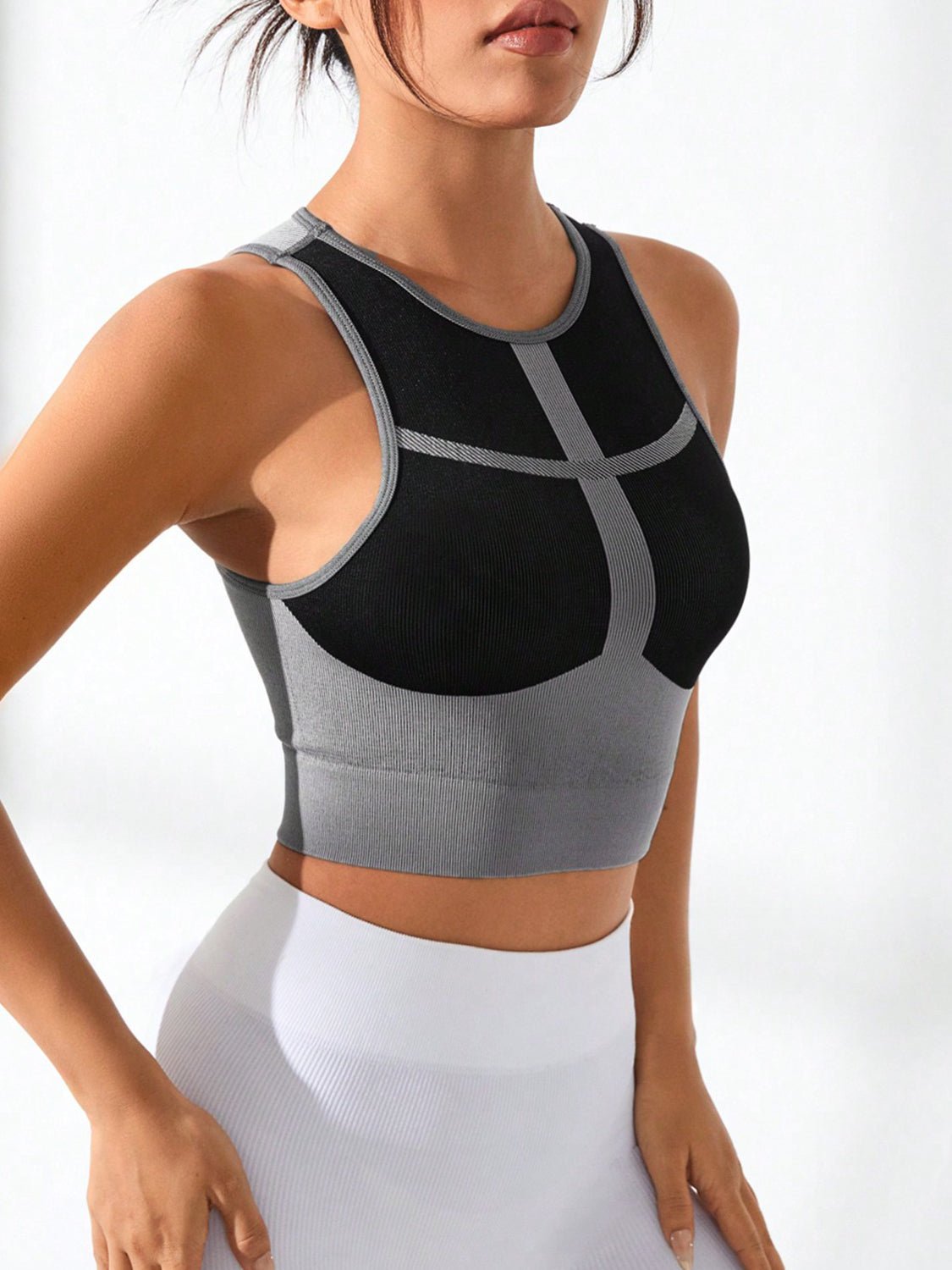 Color Block Round Neck Active Tank - Admiresty