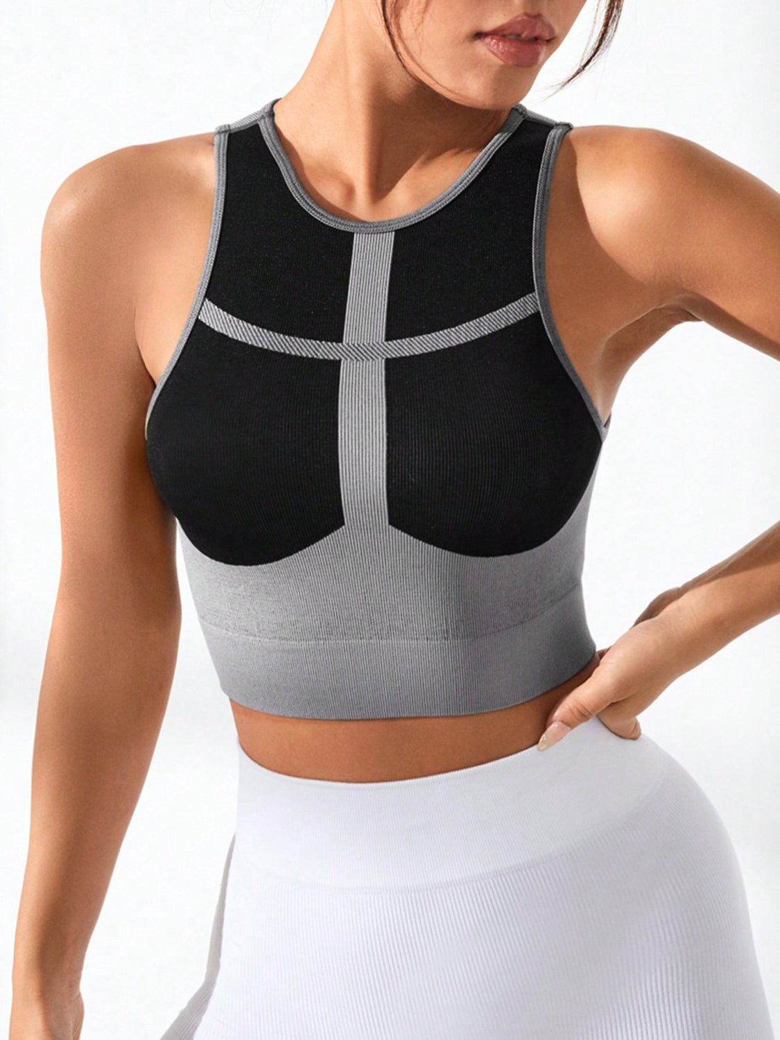 Color Block Round Neck Active Tank - Admiresty