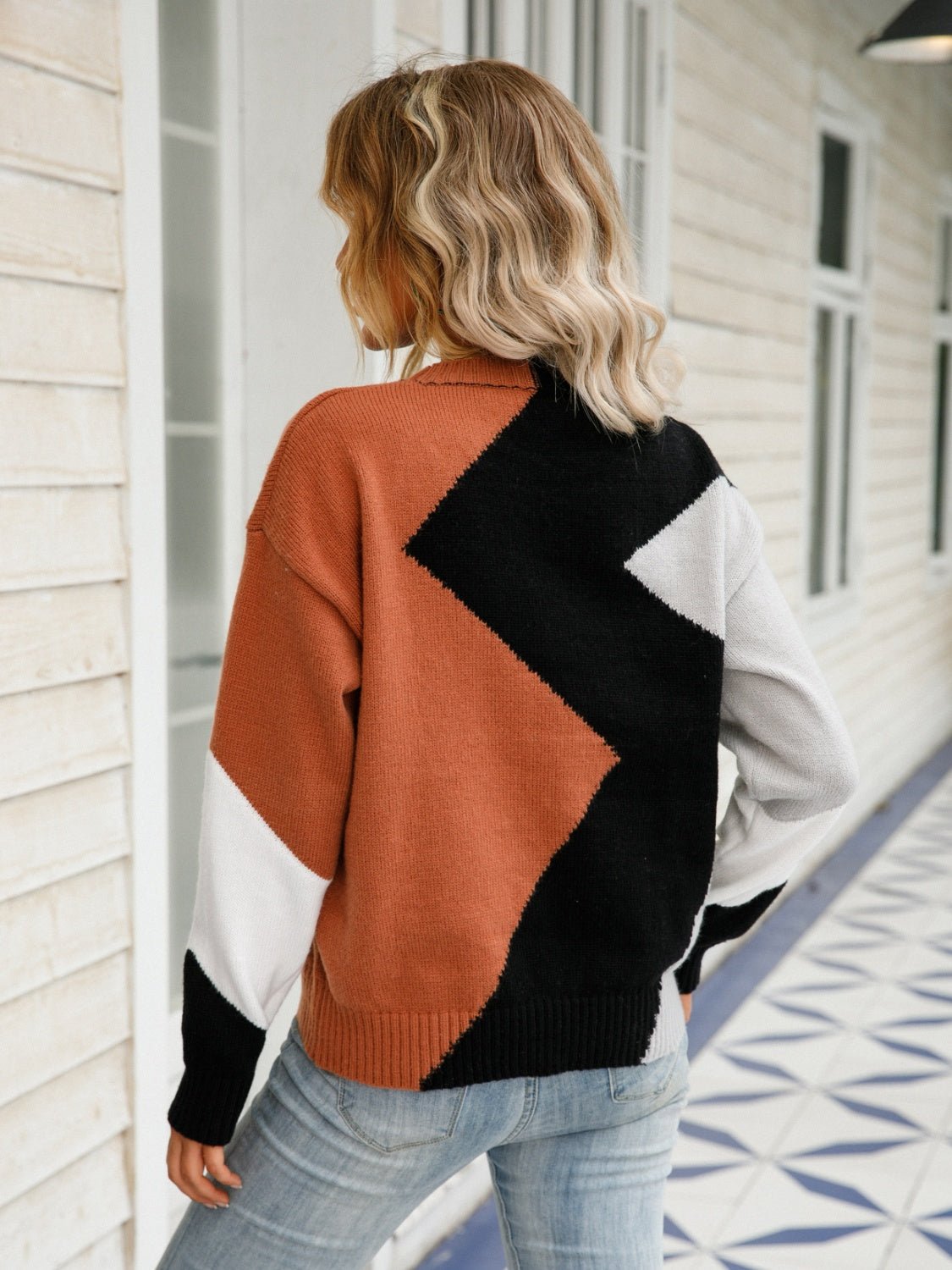 Color Block Round Neck Dropped Shoulder Sweater - Admiresty