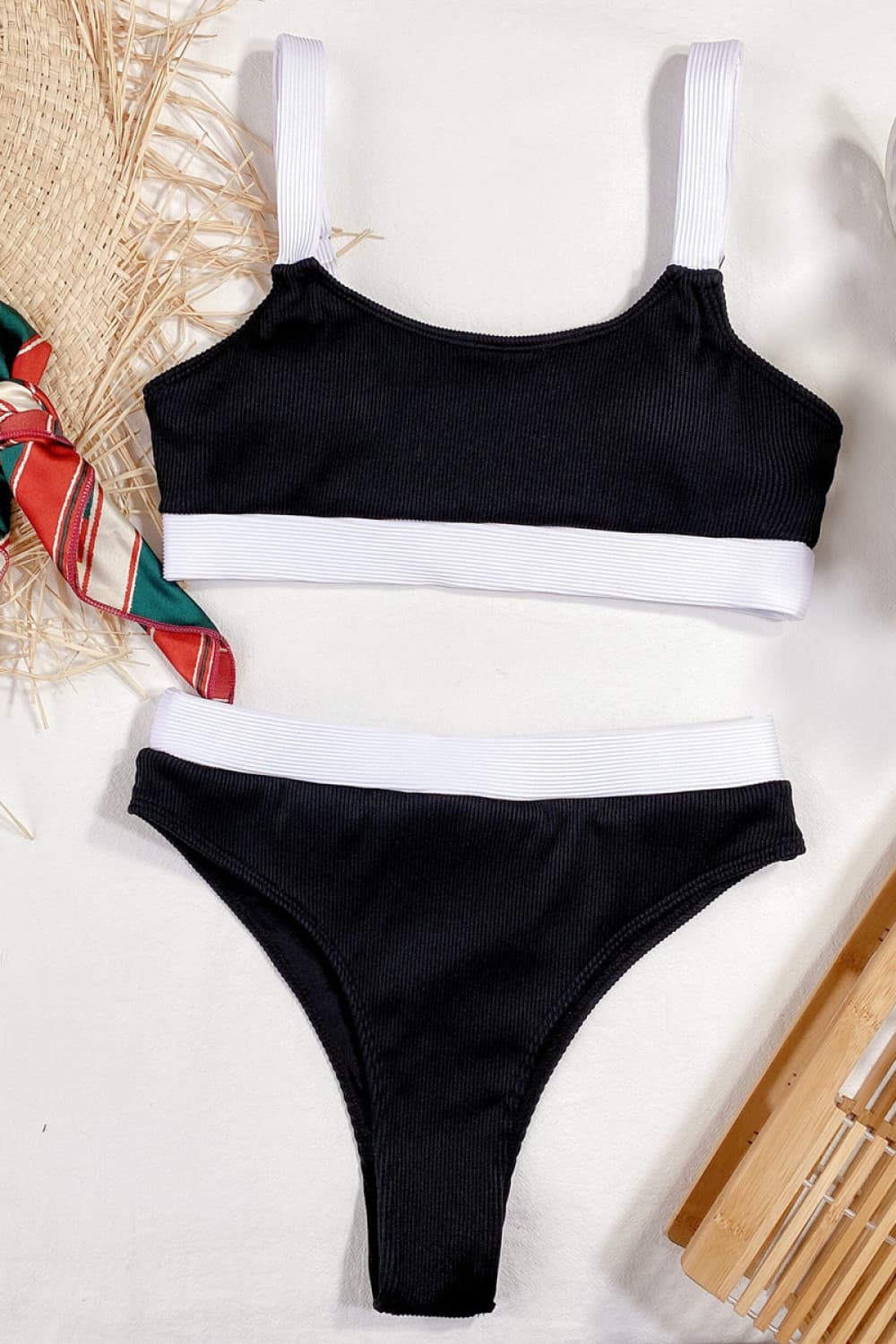 Color Block Scoop Neck Bikini Set - Admiresty