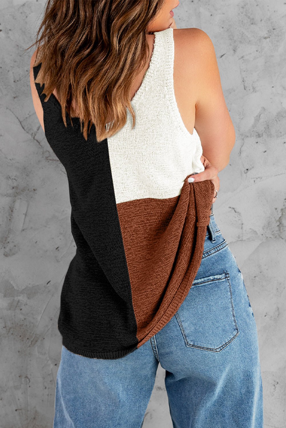 Color Block V - Neck Knit Vest - Admiresty