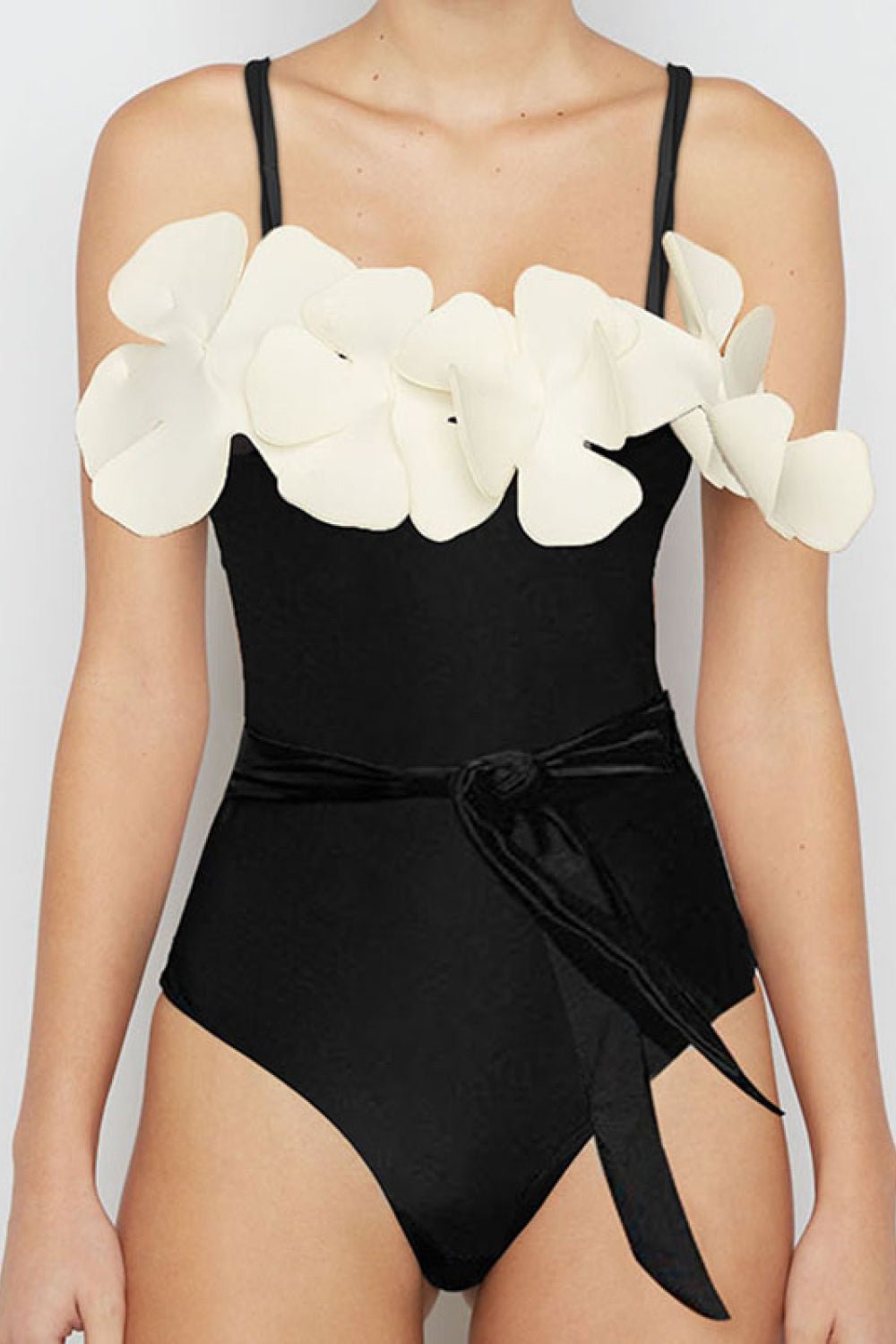 Contrast Flower Detail One - Piece Swimsuit - Admiresty