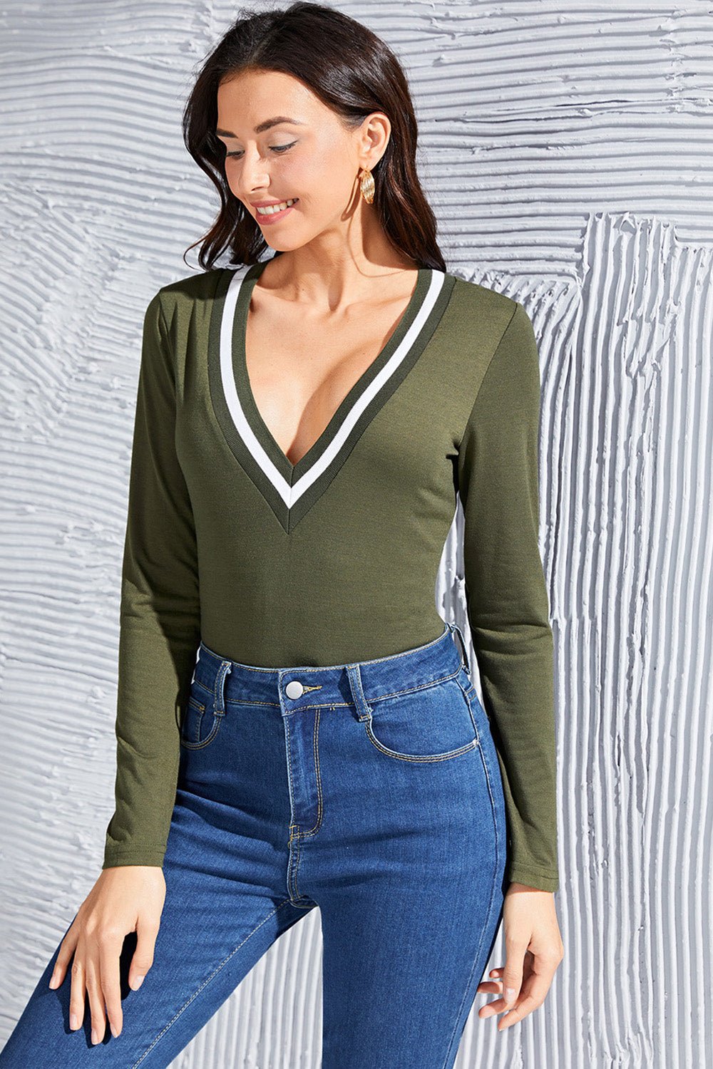 Contrast Ribbed Trim Deep V Bodysuit - Admiresty