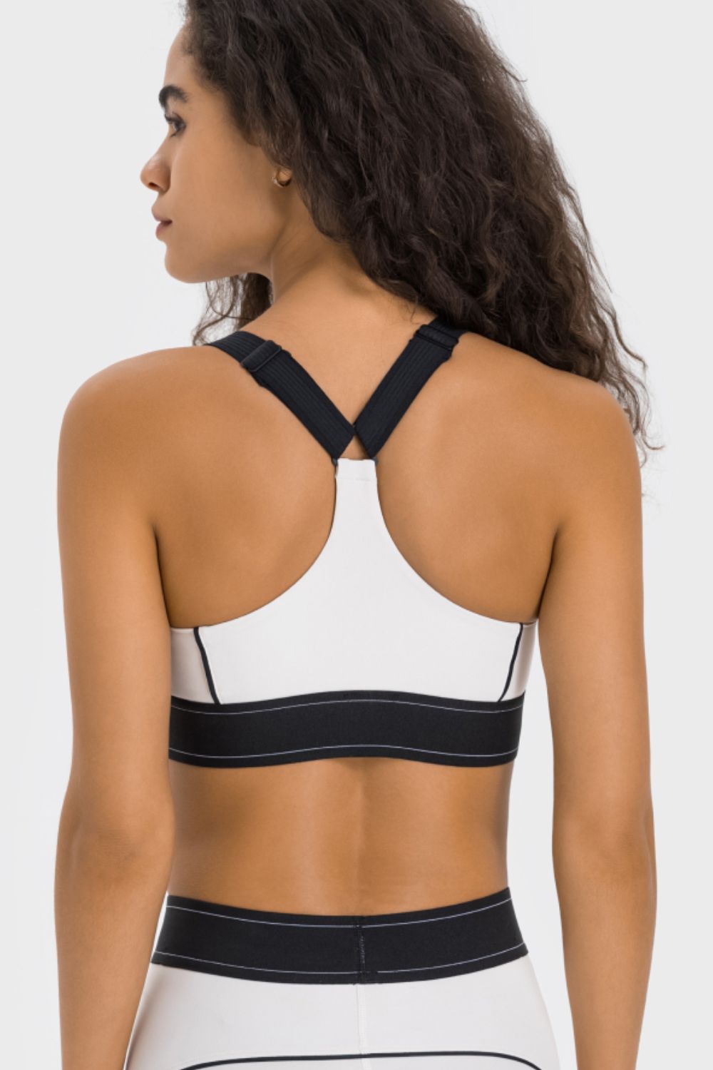 Contrast Sports Bra - Admiresty