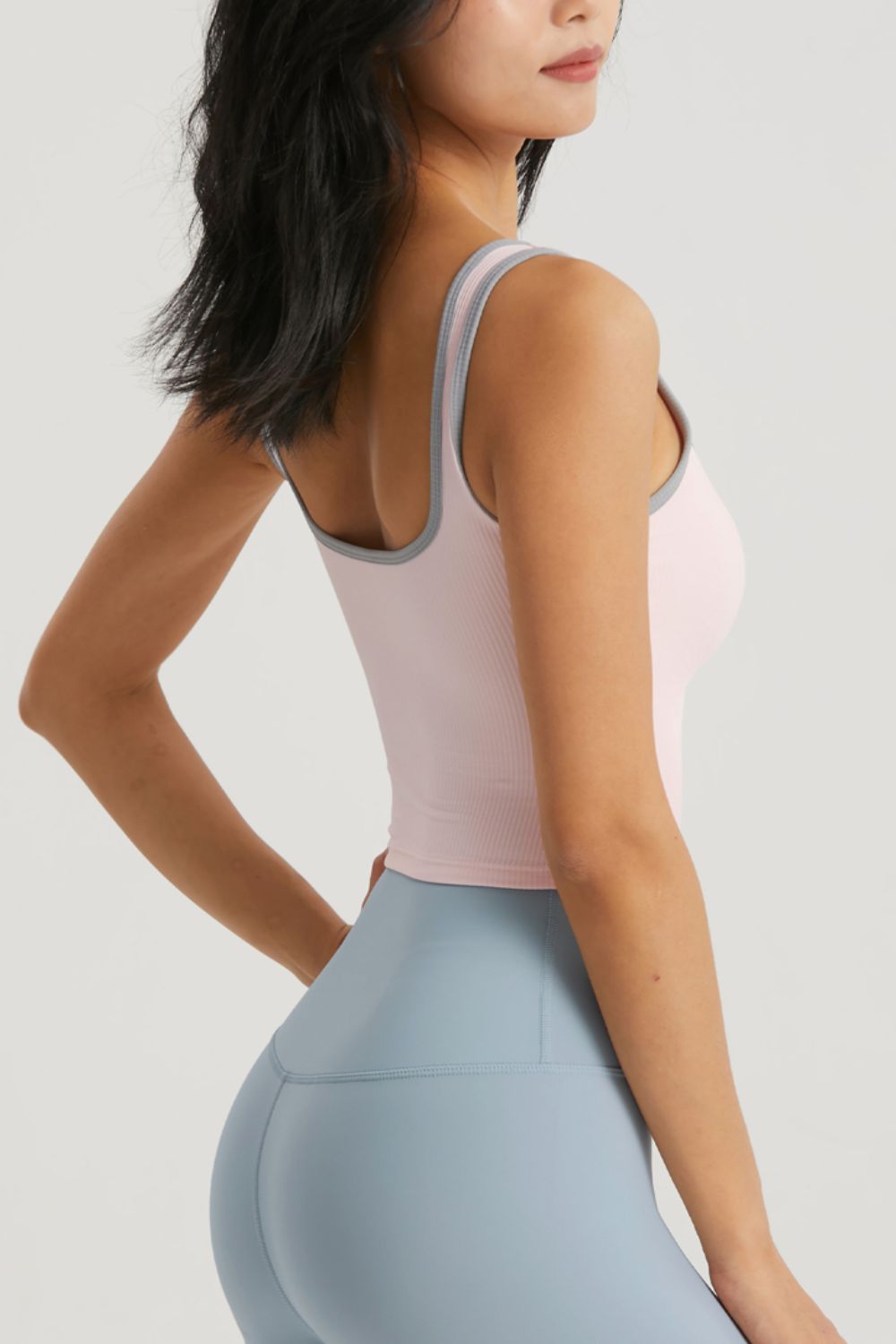 Contrast Square Neck Cropped Sports Tank - Admiresty