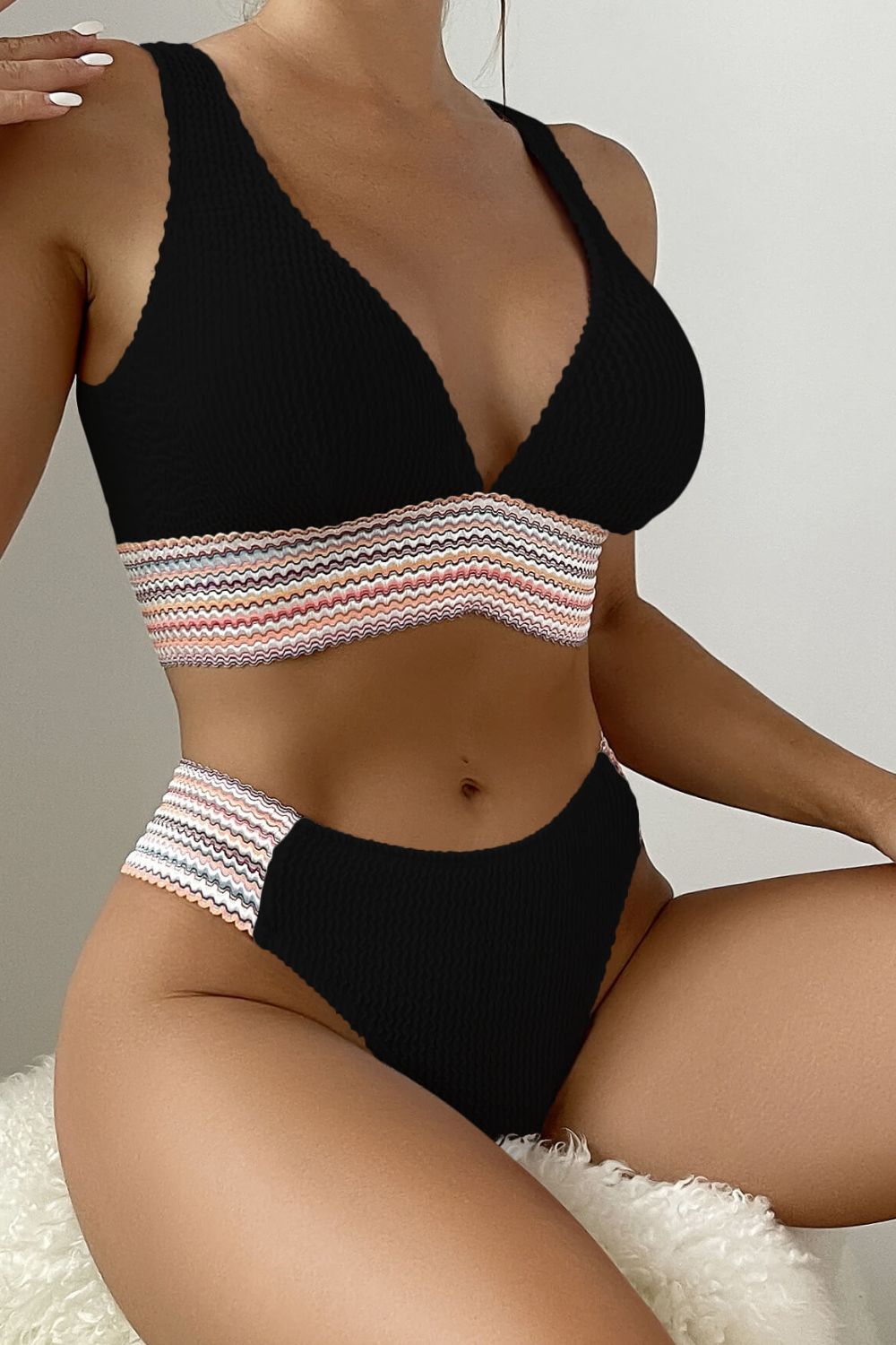 Contrast Textured High Cut Swim Set - Admiresty