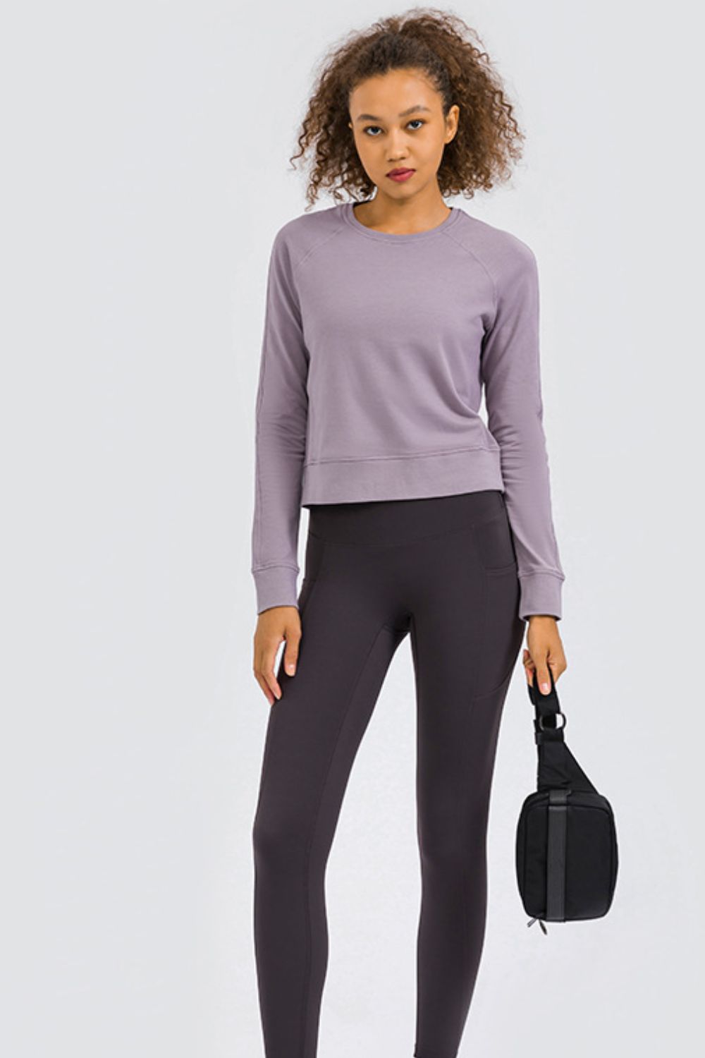 Cozy and Fabulous Raglan Sleeve Sports Top - Admiresty