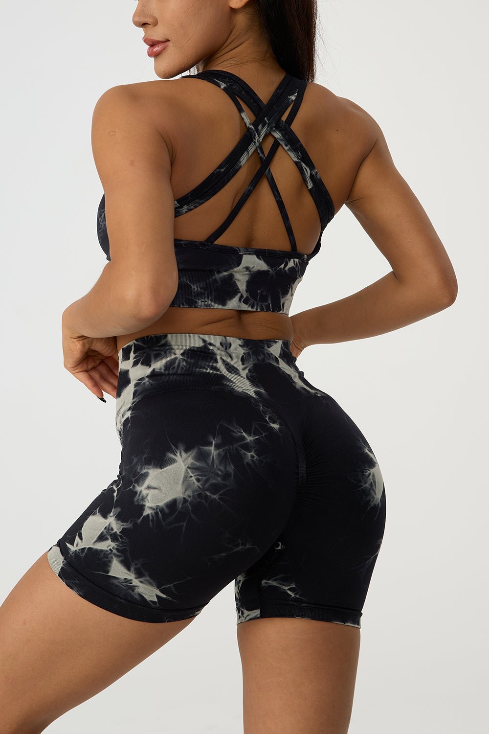 Crisscross Printed Tank and Shorts Active Set - Admiresty