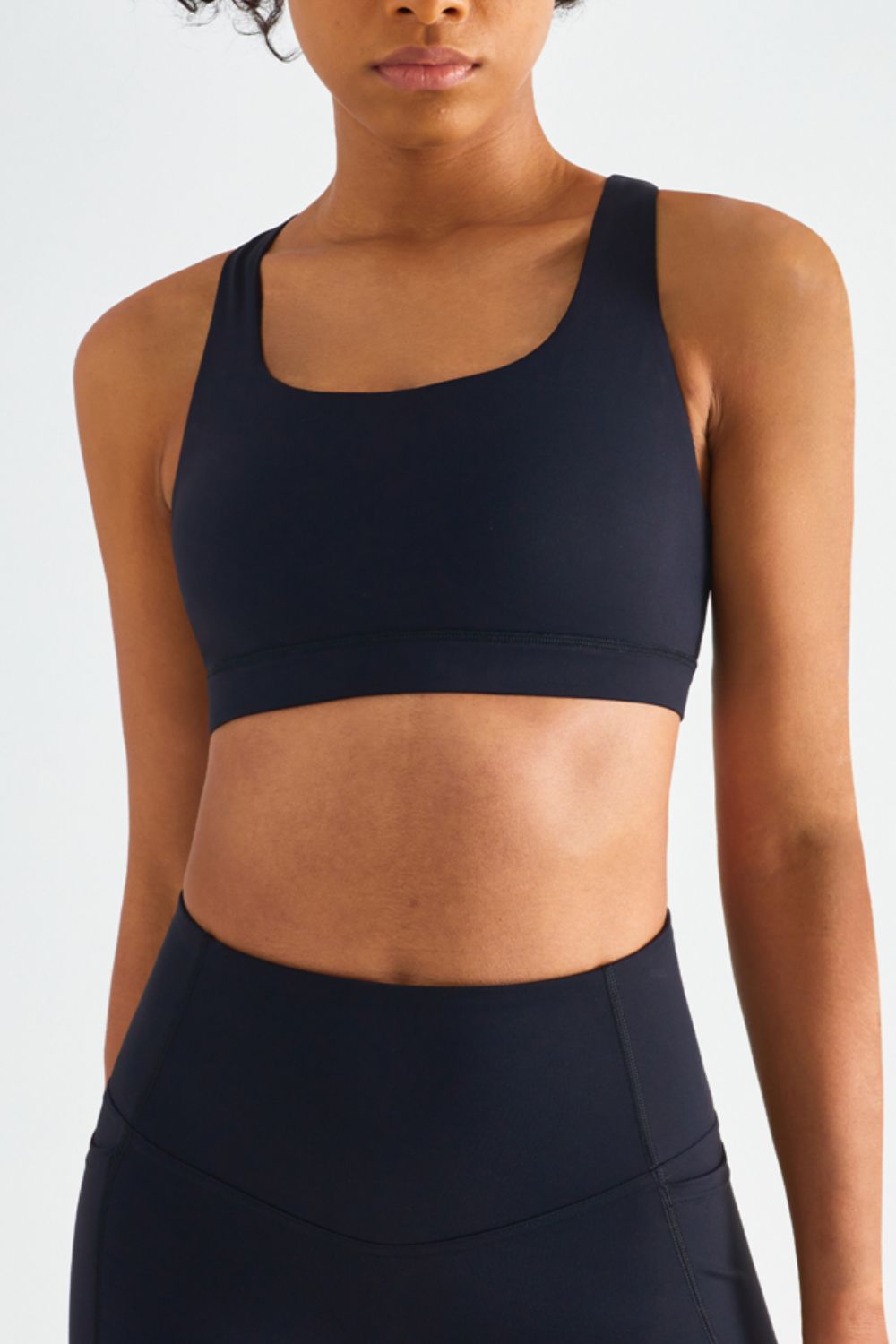 Crisscross Sports Bra - Admiresty