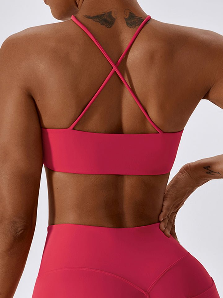 Cropped Halter Neck Sports Bra - Admiresty