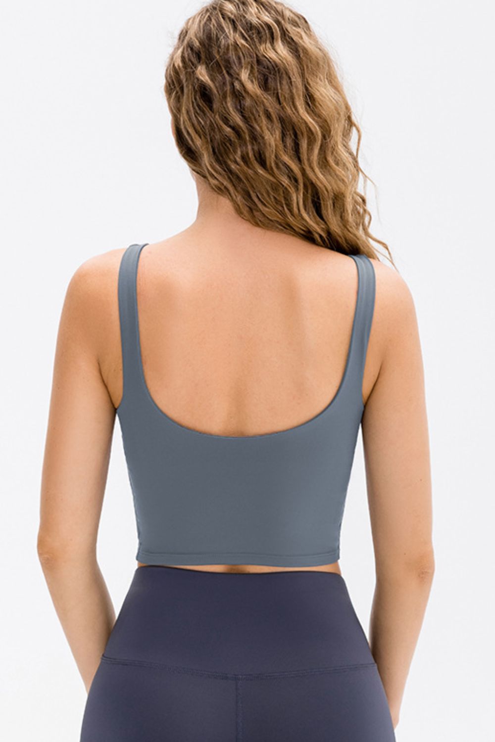 Cropped Scoop Neck Active Tank Top - Admiresty