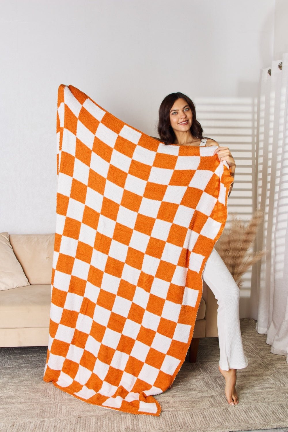 Cuddley Checkered Decorative Throw Blanket - Admiresty