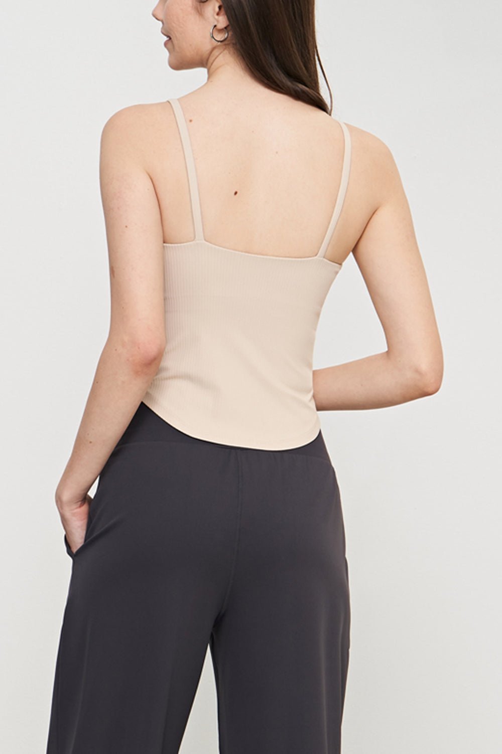 Curved Hem Sports Cami - Admiresty