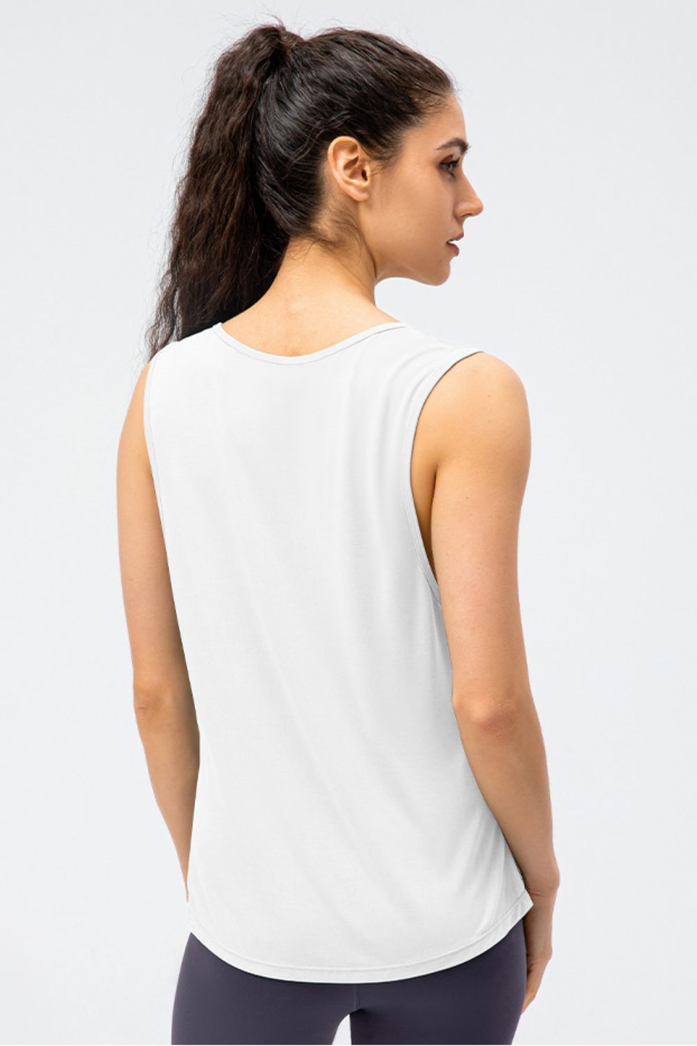 Cutout Reversible Active Tank - Admiresty