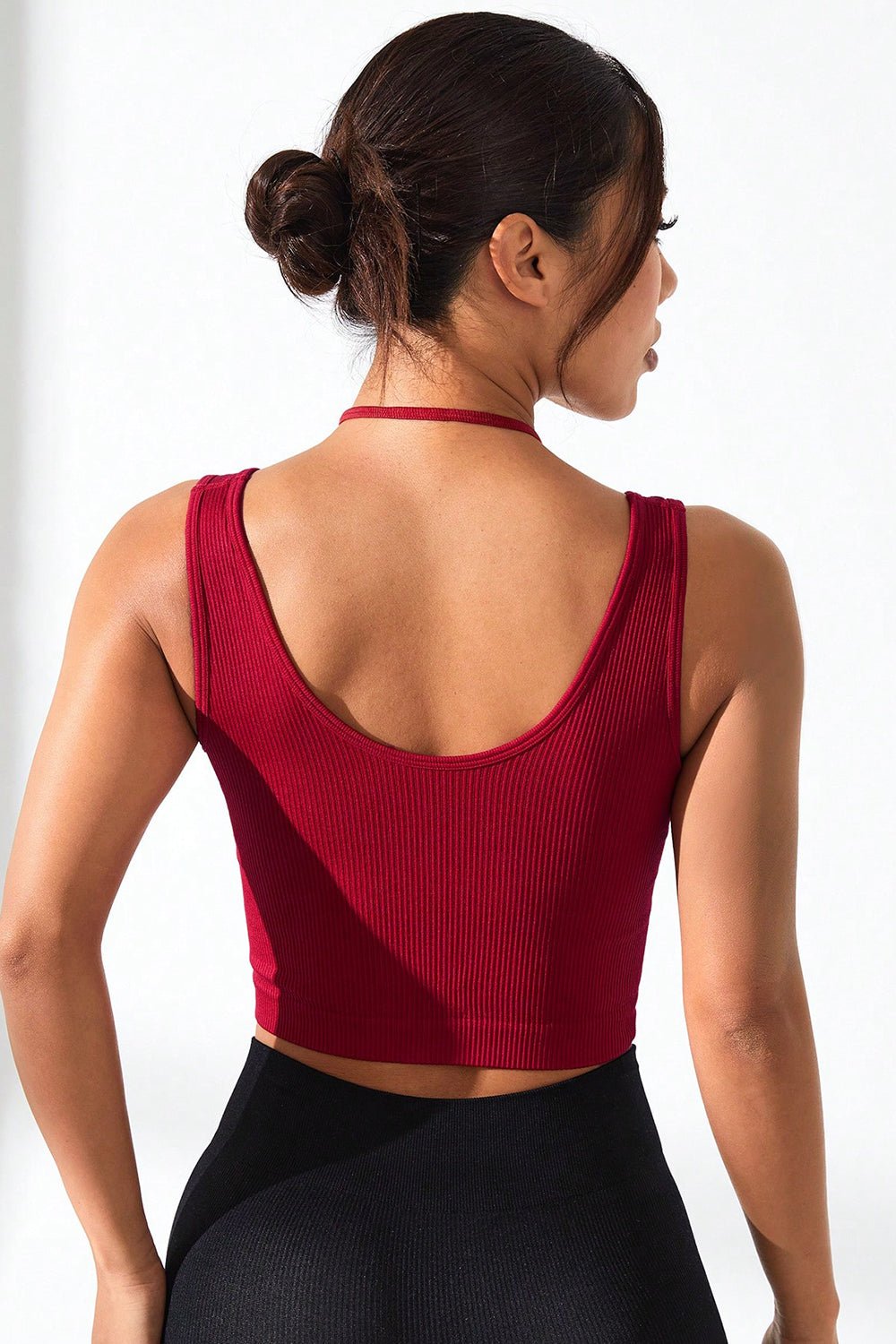 Cutout Wide Strap Active Tank - Admiresty