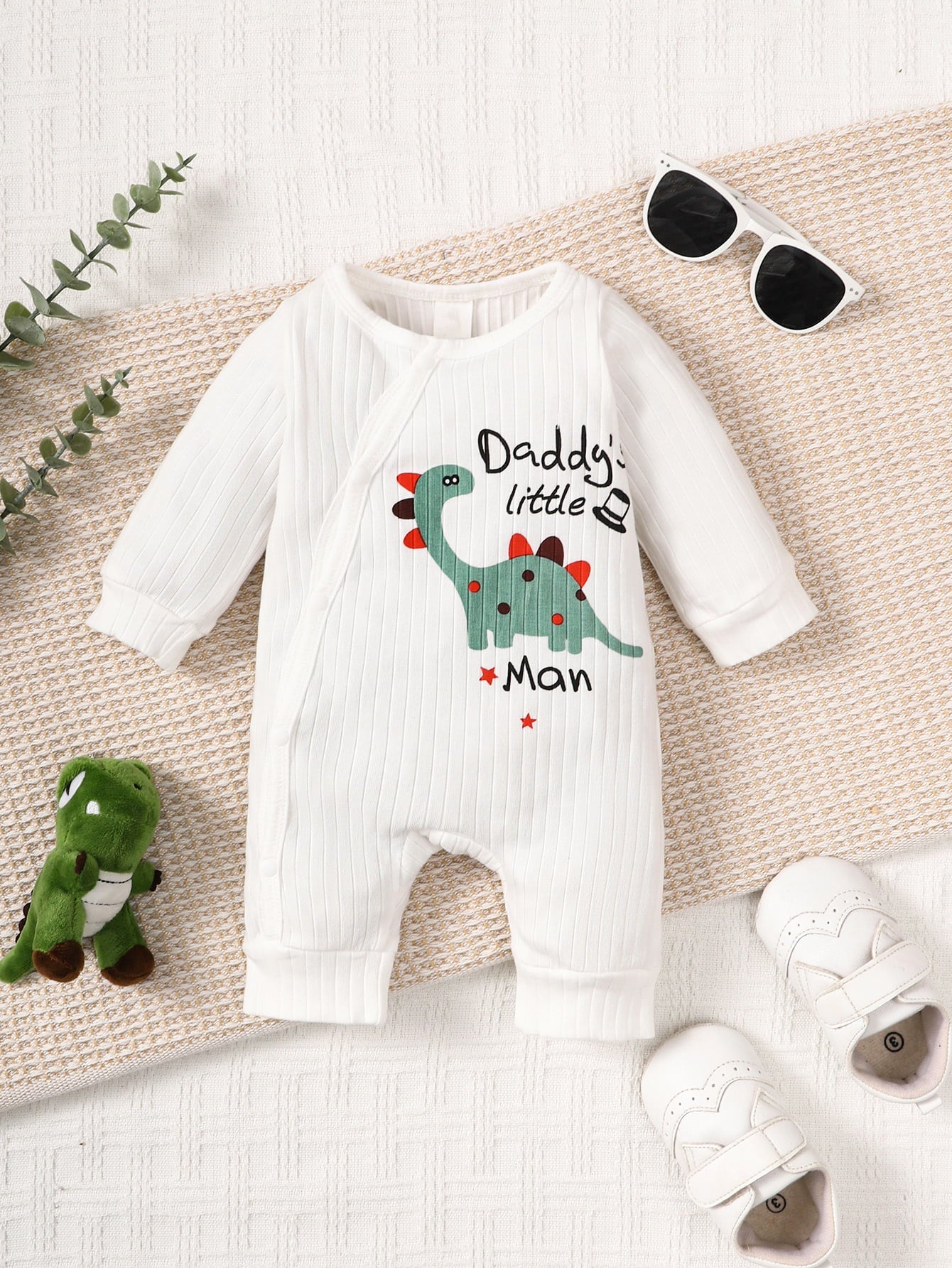 DADDY'S LITTLE MAN Dinosaur Graphic Jumpsuit - Admiresty