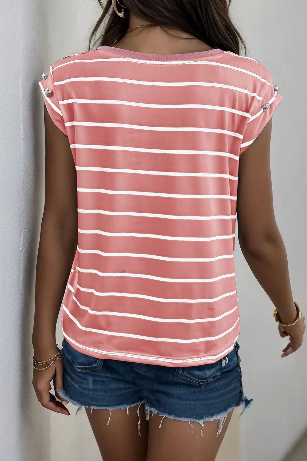 Decorative Button Round Neck T - Shirt - Admiresty