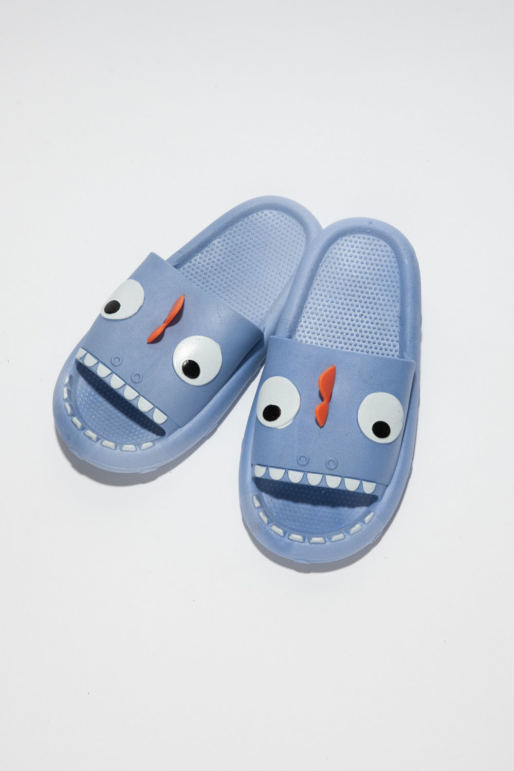 Pantuflas antideslizantes con diseño de nube y almohada de monstruo NOOK JOI