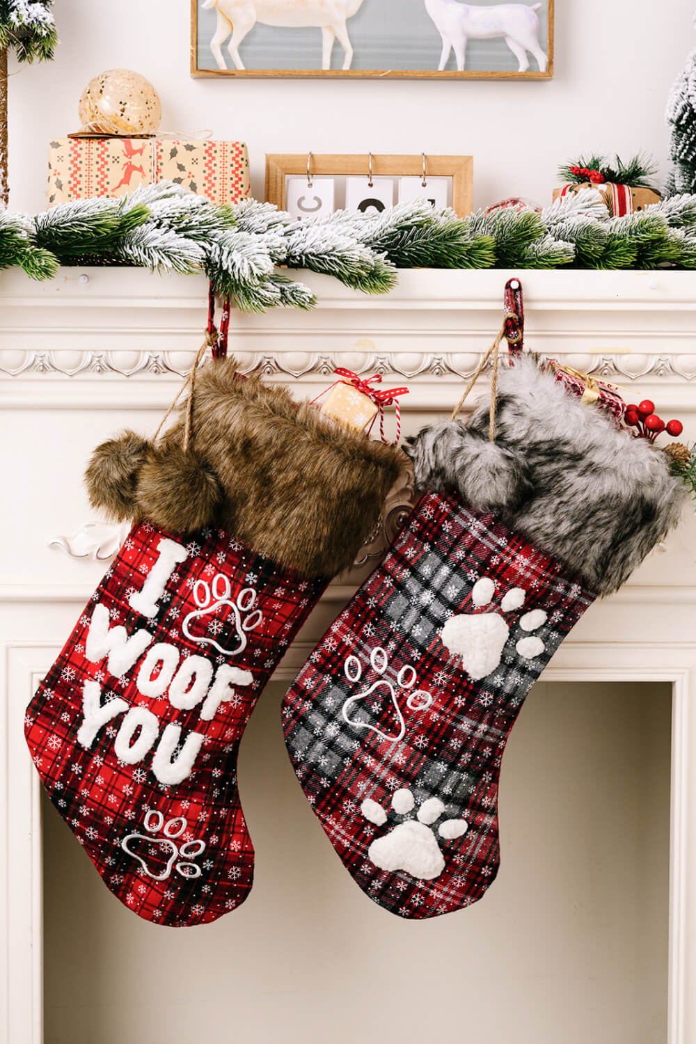 Paquete de 2 medias navideñas de peluche