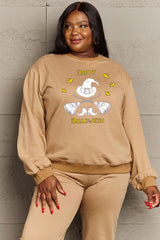 Sudadera con gráfico de HAPPY HALLOWEEN en tamaño completo de Simply Love