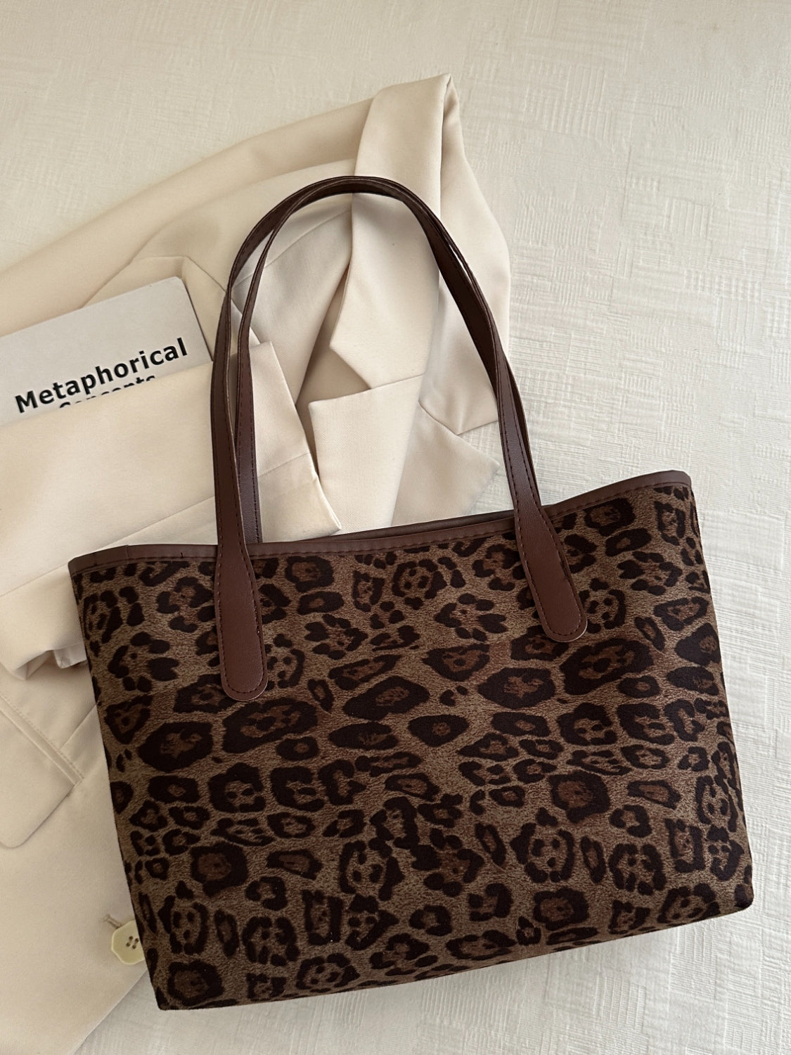 Bolsa de poliéster con estampado de leopardo