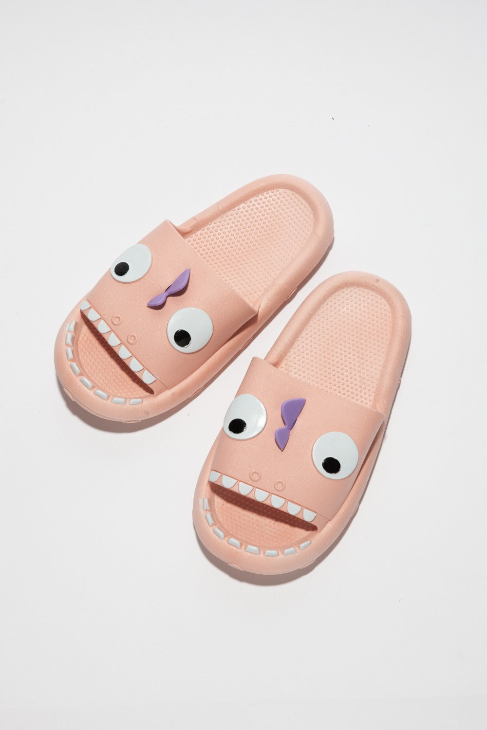 Pantuflas antideslizantes con diseño de nube y almohada de monstruo NOOK JOI