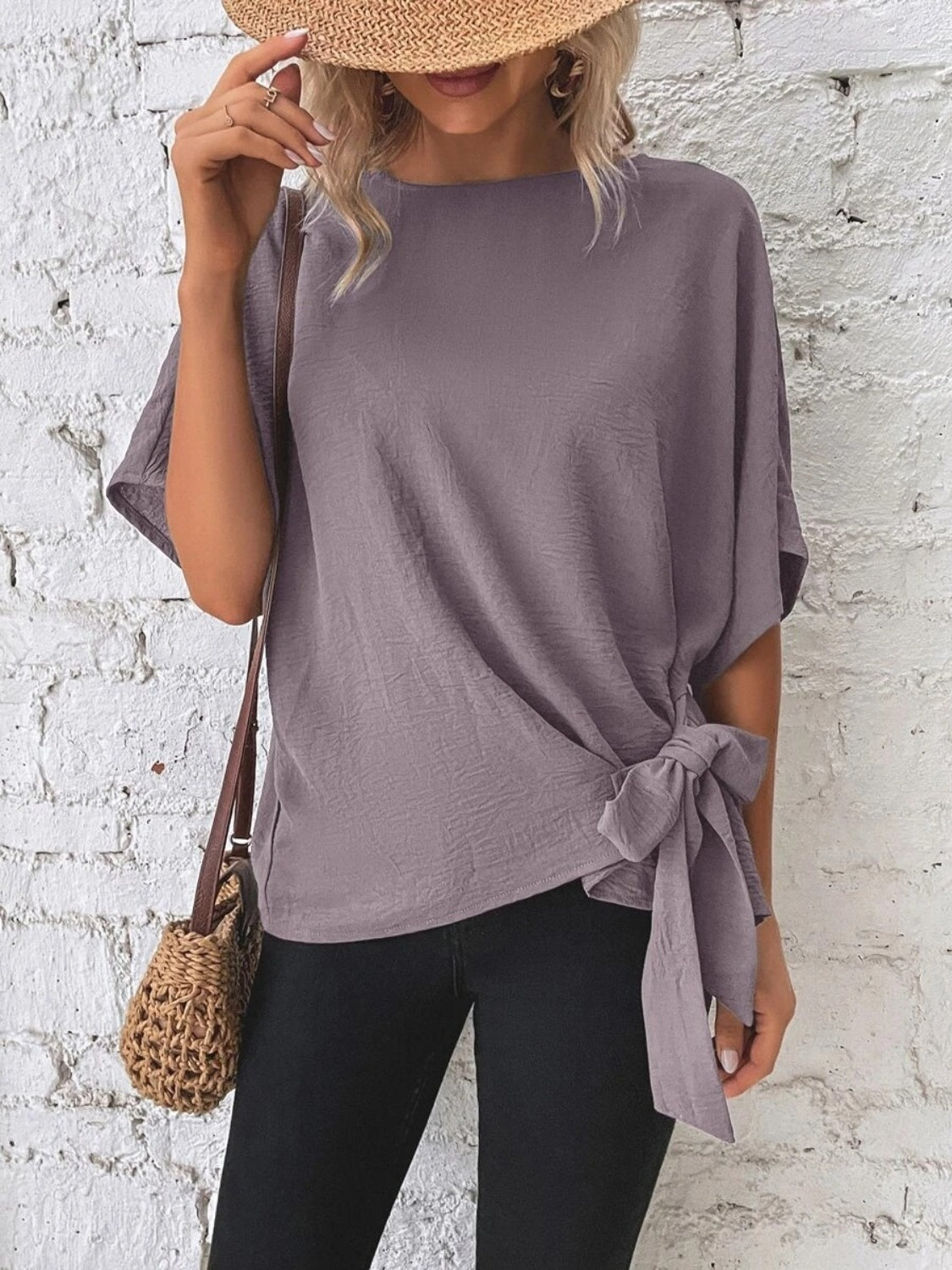 Knotted Round Neck Half Sleeve Blouse