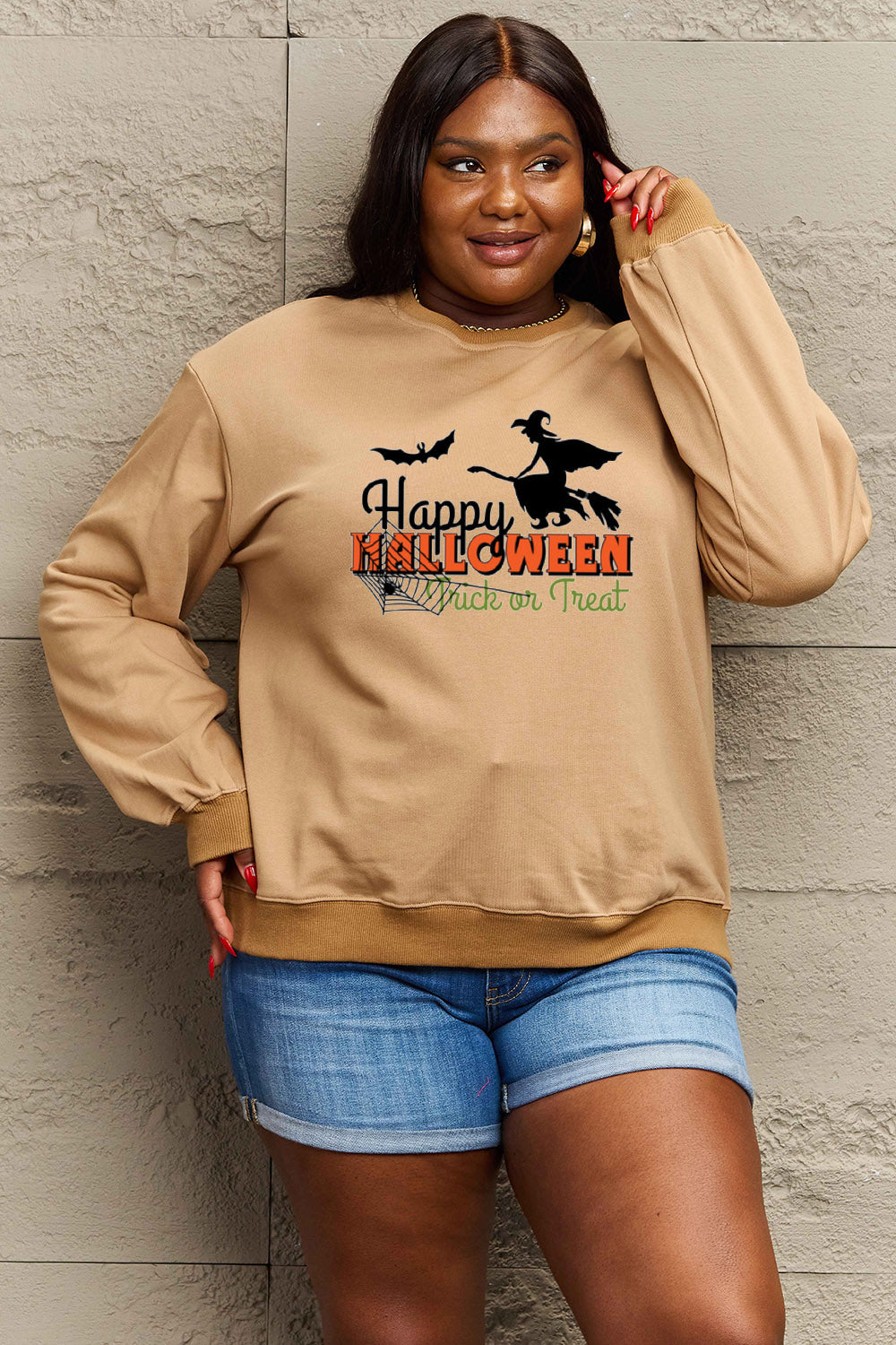 Sudadera con gráfico de tamaño completo HAPPY HALLOWEEN TRICK OR TREAT de Simply Love