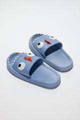 Pantuflas antideslizantes con diseño de nube y almohada de monstruo NOOK JOI