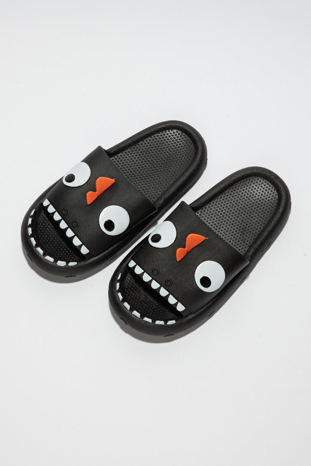 Pantuflas antideslizantes con diseño de nube y almohada de monstruo NOOK JOI