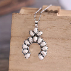 Artificial White Turquoise Alloy Geometric Necklace - Admiresty